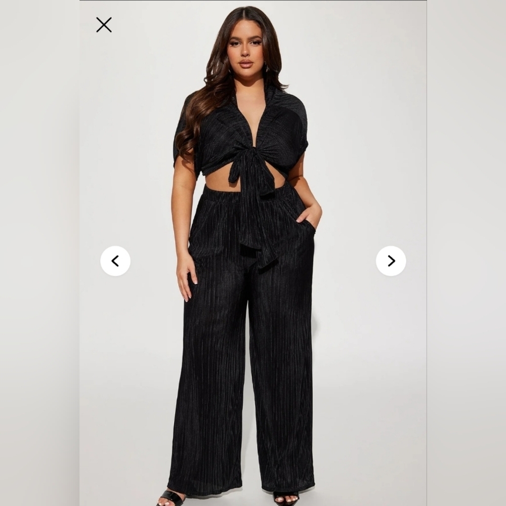 Fashion Nova Kassidy Plisse Black Crinkle Crop Top Set 1X NWT (5788)